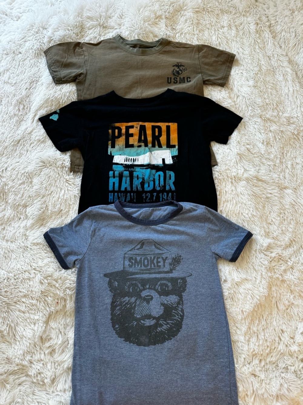 Boys Short Sleeve Tee Bundle Smokey Bear Pearl Harbor Marine Trooper Size: 8